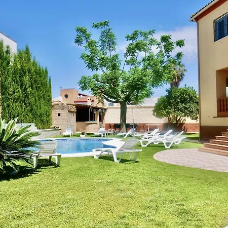 Private Pool! Your Oasis In Sevilla! Bbq! Villa *